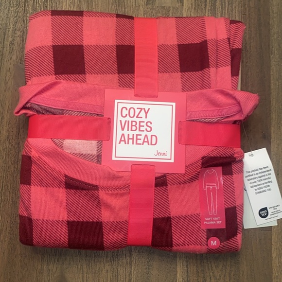 Jenni Women's 2-Pc. Long-Sleeve Packaged Pajamas Set, NWT, MSRP $59.50 - Picture 4 of 5